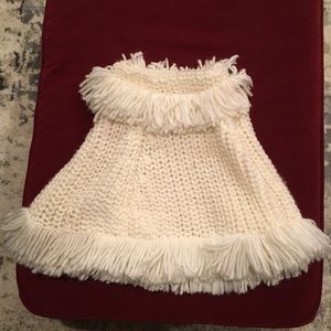 Girls cream poncho, size 4-6x